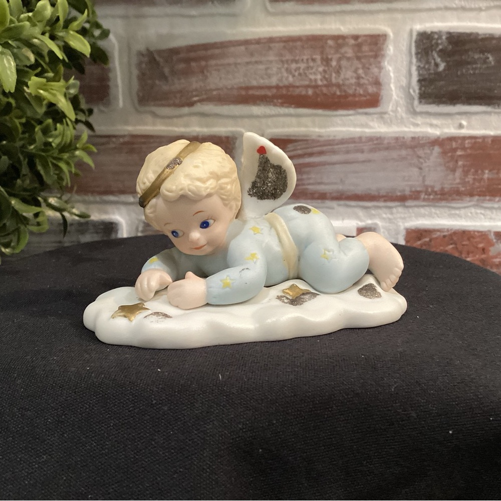 🔵 Vintage - Reaching For The Stars - 1995 Tender Hearts Collection - Collectible